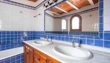 Resa Estates house huis te koop Siesta bathroom 2.jpg